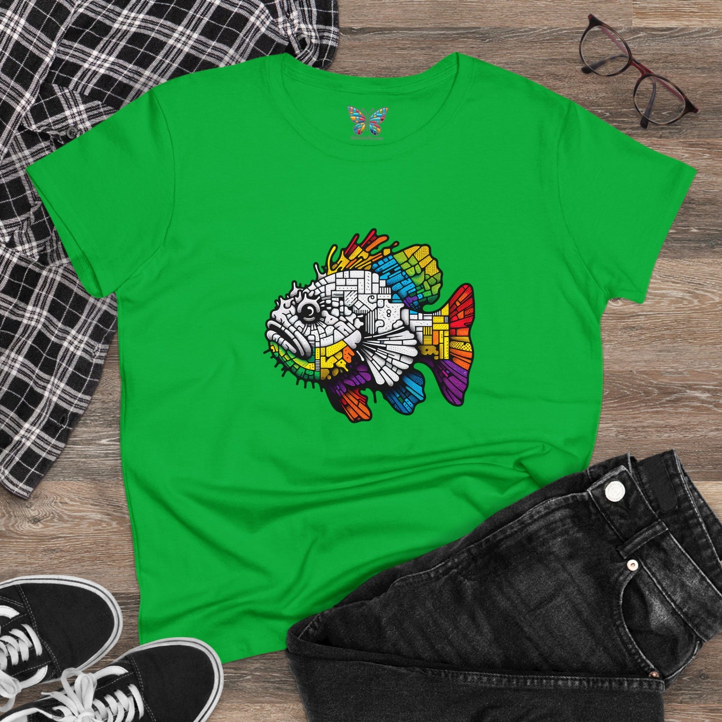 Warty Frogfish Vibraculum - Women - Snazzle Tee