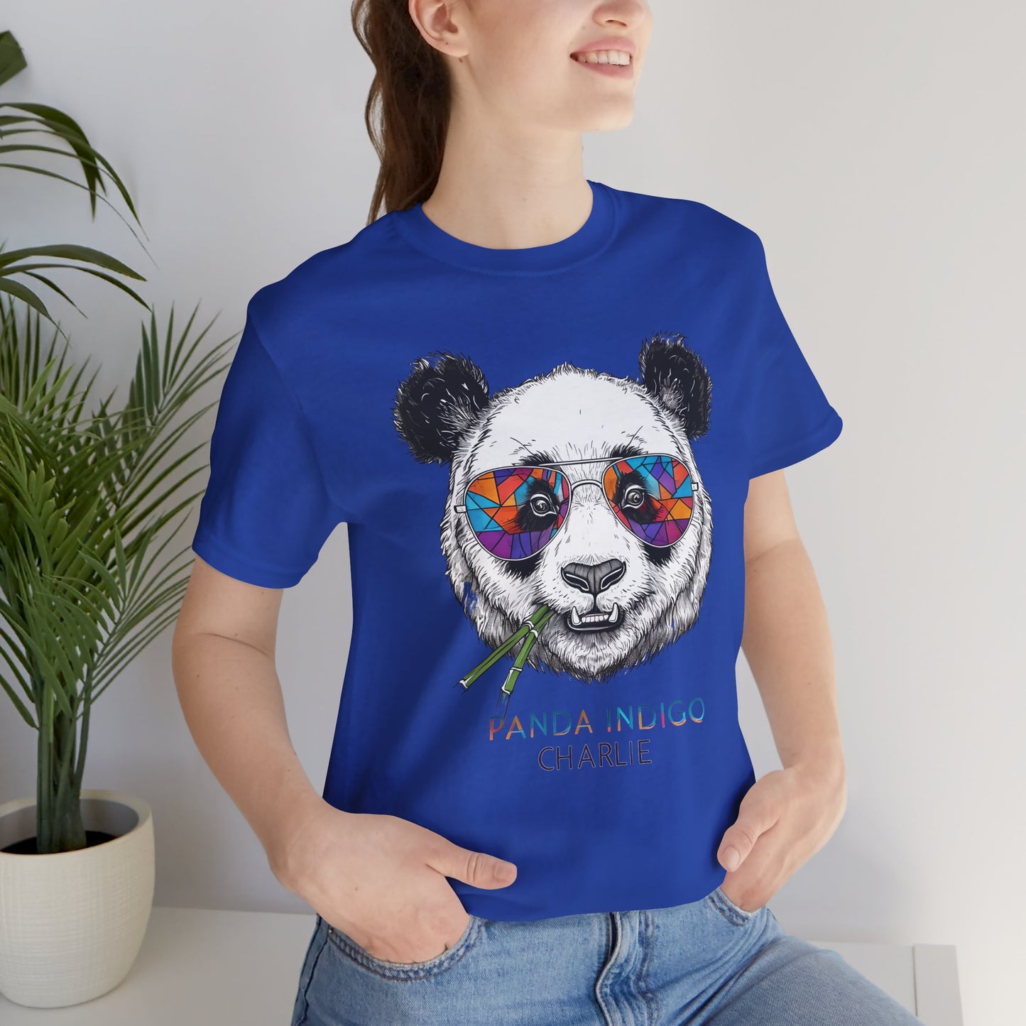 Panda Lumivibra - Snazzle Tee