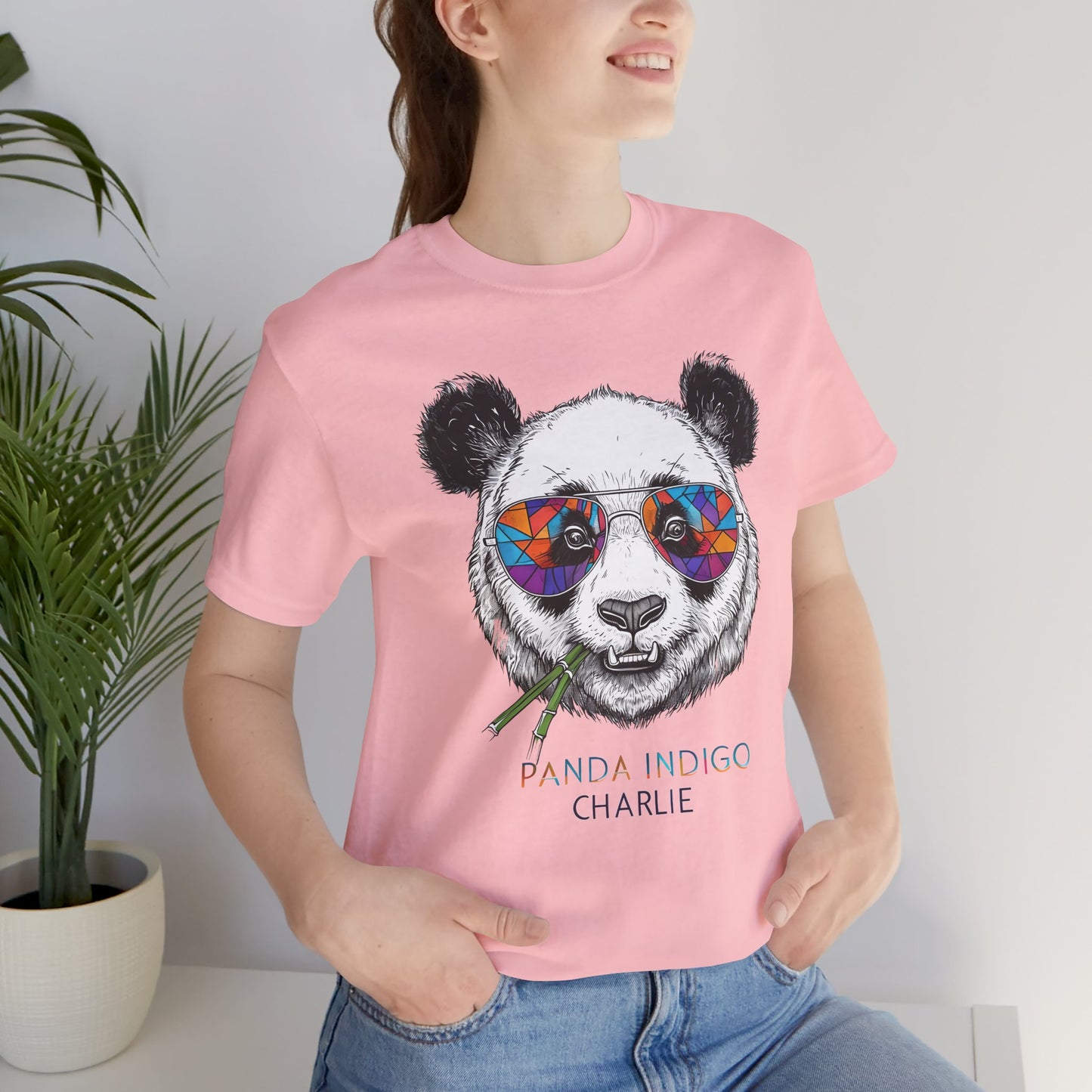 Panda Lumivibra - Snazzle Tee