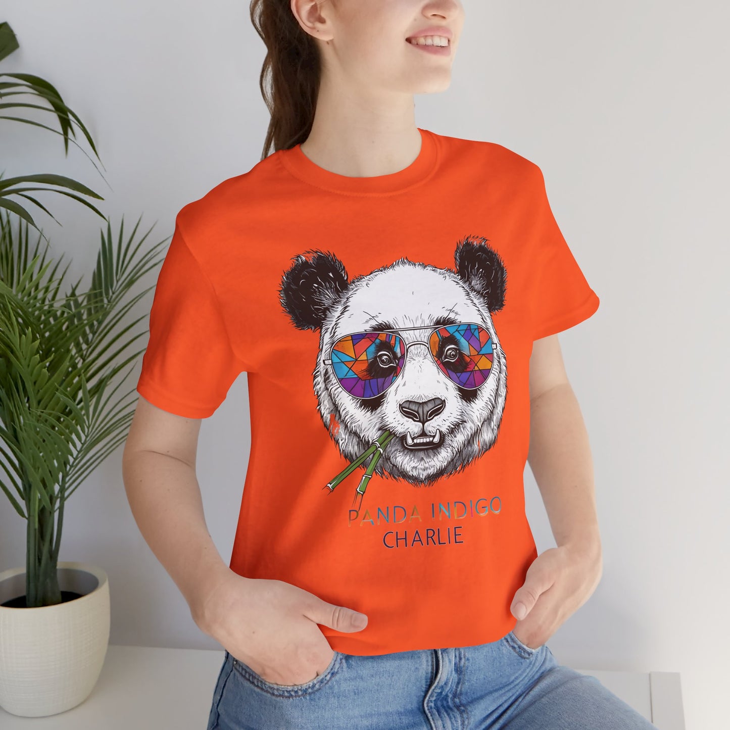 Panda Lumivibra - Snazzle Tee