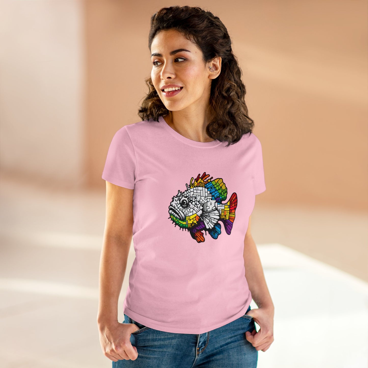 Warty Frogfish Vibraculum - Women - Snazzle Tee